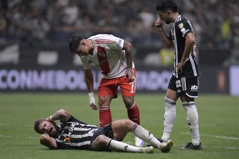 Versus Atención Olimpia Atlético Mineiro deja a River Plate al