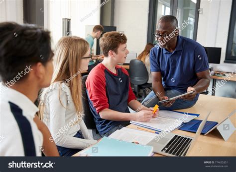 5145 Student Labs Model Images Stock Photos And Vectors Shutterstock