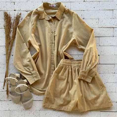 CONJUNTO VISCOLINHO CAMISA E SHORT BOTÕES NUDE Dondoca Moda Feminina