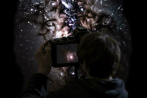 Photographing the Tarantula Nebula, a massive star-forming region ...