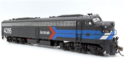 Rapido Amtrak Ho Emd E8 Diesel Locomotive Dcc And Sound Rtr Rpi28599