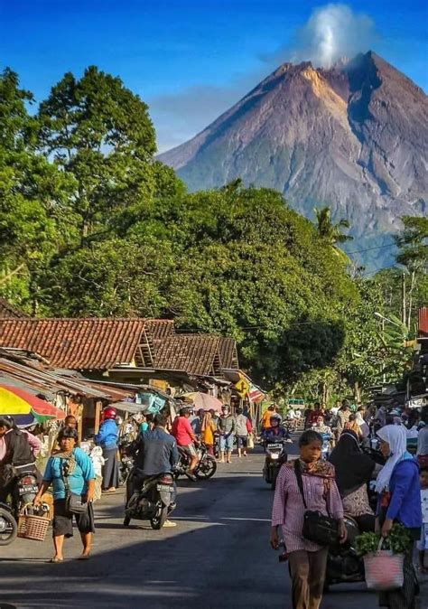 Deretan Destinasi Wisata Dengan Pemandangan Unik Di Kota Bukittinggi