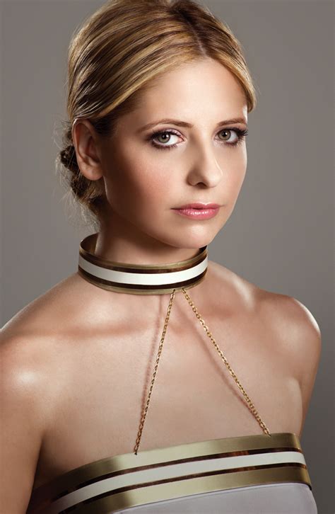 Ringer - Sarah Michelle Gellar Bio - Mr Video Productions