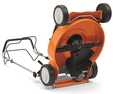 Газонокосилка STIHL RM 253 T бензиновая самоходная — купить в Москве по ...