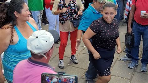 Karlita Baila Con El Dulcero Y Joselito Para Que Ninguno Se Enoje