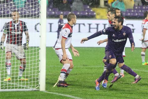 Fiorentina Crotone 1 1 Nel Diluvio Astori Pareggia Nel Finale