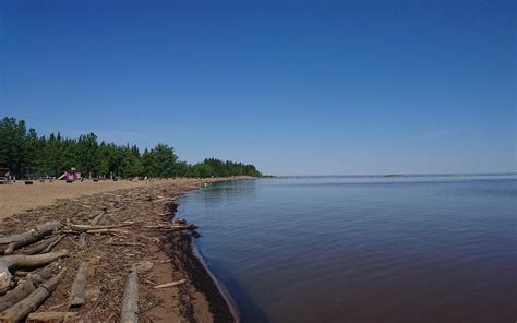 Hay River - Canadian North