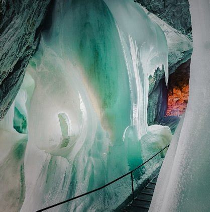 Eisriesenwelt The Largest Ice Cave In The World Ice Cave Natural