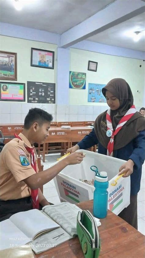 Aksi MTs NU Sidoarjo Peduli Palestina MTs NU Sidoarjo