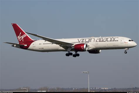 G Vyum Virgin Atlantic Boeing Dreamliner Photo By Felix Sourek