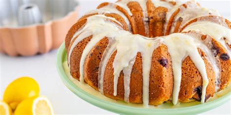 Blueberry Lemon Bundt Cake Splenda®