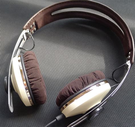 Audiosplitz Sennheiser Momentum On Ear M2 Sublime Audio Quality