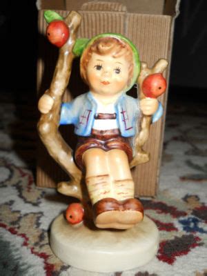 Hummel Figurine By Goebel Germany 79 Apple Tree Boy 1423 0