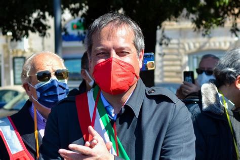 Angarano A Bisceglie Si Continua A Manifestare Per La Pace