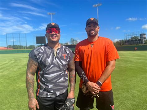 Yerm N Rivas Y Jumbo Encabezan Inicio De Entrenamientos Toros Del Este