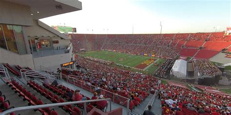 Section 302 At Los Angeles Memorial Coliseum