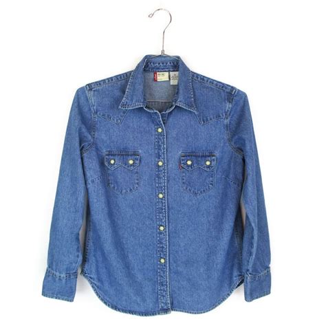 Levis Denim Shirt M Womens Retro Pearl Snap Button Down Blue Jean Shirt