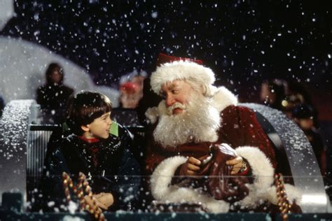 "The Santa Clause" (1994) | Best '90s Christmas Movies | POPSUGAR ...