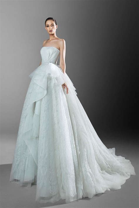 37 Best Unique Wedding Dresses of 2021