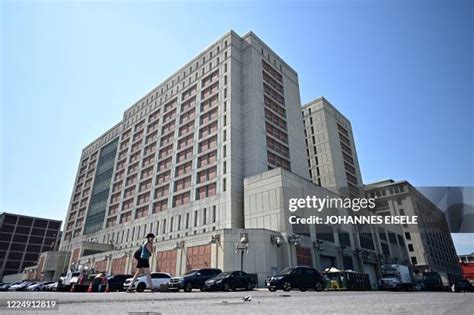 151 Metropolitan Detention Center Brooklyn Stock Photos, High-Res ...