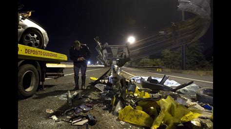 Incidente Stradale In Calabria Su Statale 280 1 Morto LaPresse