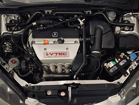 Cleaned the engine bay finally : r/Acura_RSX