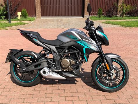 Купить б у Voge R инжектор передач в Москве серебристый naked