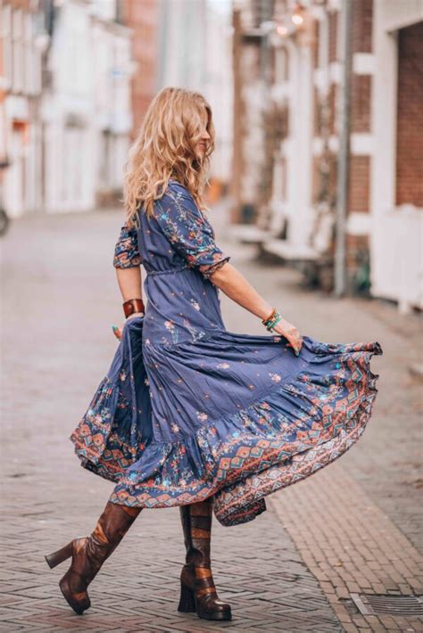 Ways To Style A Bohemian Maxi Dress For Any Occasion Biomeso