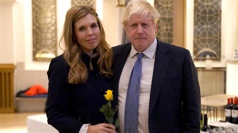 Boris Johnson tată pentru a opta oară la 59 de ani Soţia lui a născut