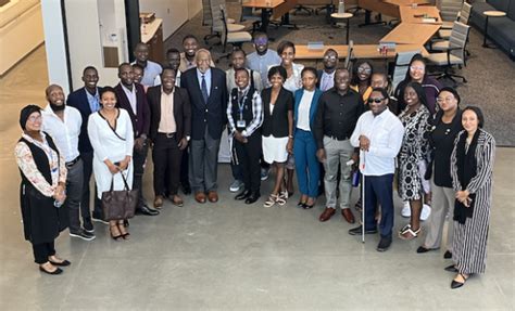 Drake Welcomes 25 Young African Leaders For The 2022 Mandela Washington