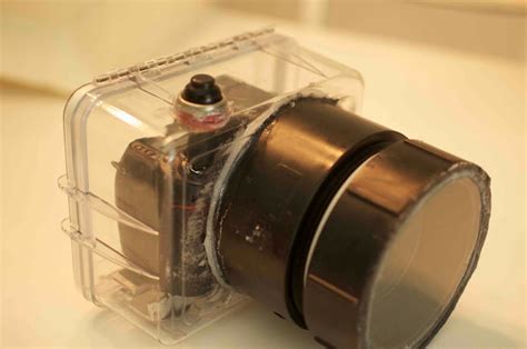 Domestic Fashionista: DIY Underwater Camera Housing for Your DSLR