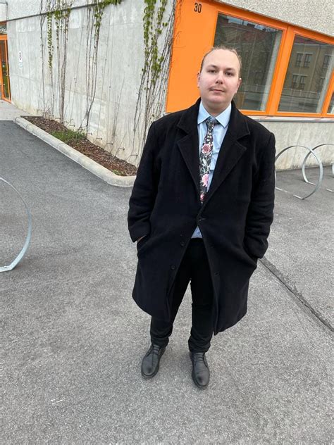 Roman Fedorov – Medium