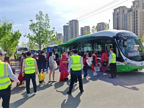 “五一”假期期间，烟台公交安全运送乘客32036万人次 烟台 烟海e家