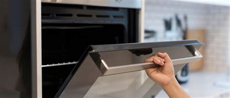 Broken Oven 5 Signs You Need An Oven Technician