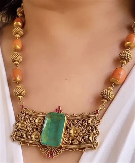 Pin By Lakshmi On Beads Jewellery Antique Necklaces Design Fancy