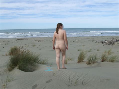 Amateur Chubby Wife Wearing Wedding Ring Tgp Gallery