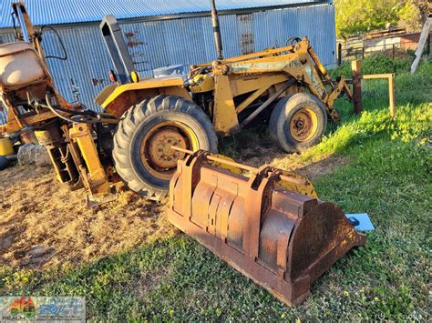 2432 Mf 202 Industrial Fel Tractorbackhoe Marong Vic Realm Group