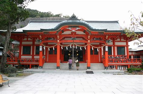 人形供養で知られる淡嶋神社のご紹介 ブログ 休暇村紀州加太【公式】