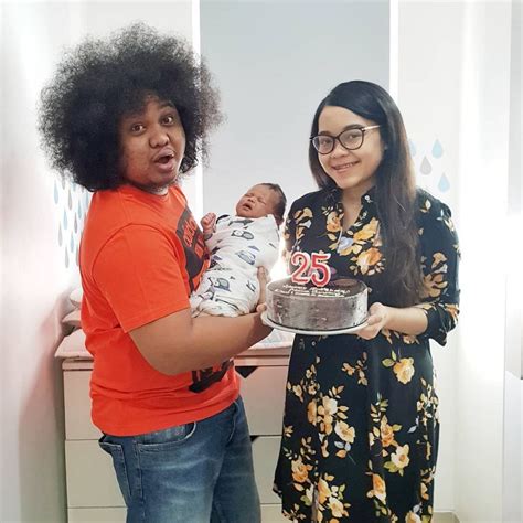 Telah Menjadi Seorang Bapak 10 Transformasi Komika Babe Cabiita