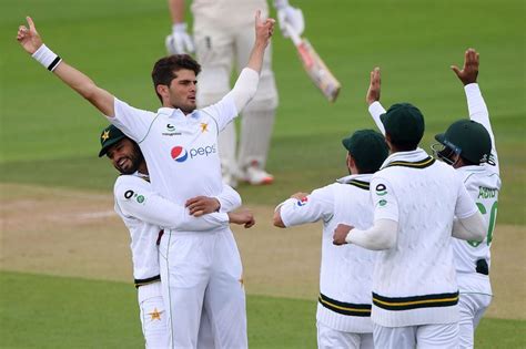 Shaheen Afridi Biography Height Weight Age Salary Net Worth Wife