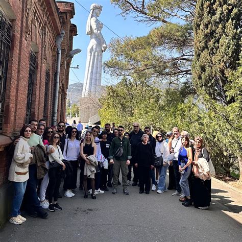 G Rcistan Tiflis Batum Turu Gece G N Ezgi Turizm