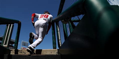 Nationals' Lane Thomas makes his pitching debut