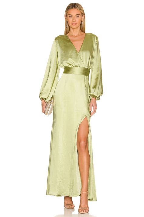 What To Wear To A Destination Wedding Wedding Guest Dresses I M