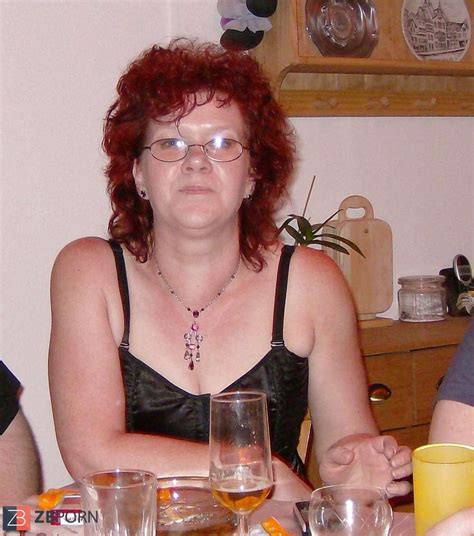 Cleavages Decolletes Downblouse ZB Porn