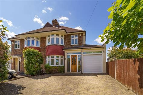 3 Bed Semi Detached House For Sale In High Beeches Chelsfield