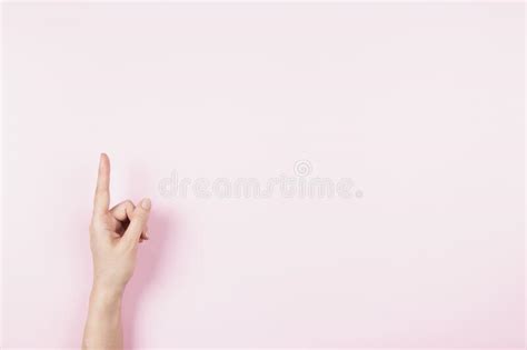 166 Image 1 Finger Pointing Up Photos Free And Royalty Free Stock