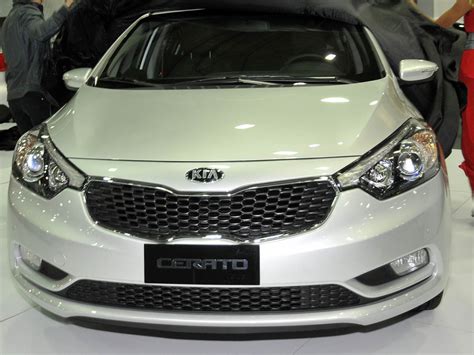 Novo Kia Cerato 2014 Preço Consumo Desempenho Fotos e mais