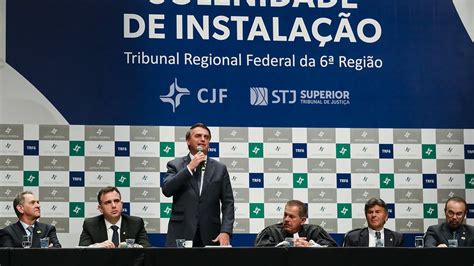 Vídeo Jair Bolsonaro questiona dados sobre fome no Brasil