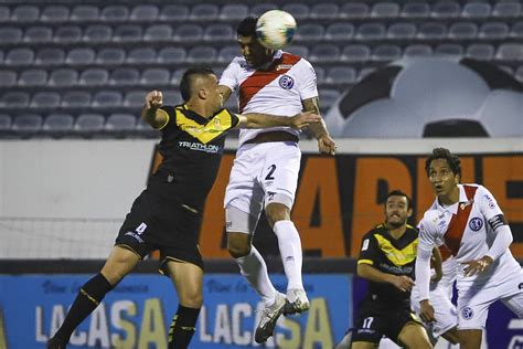 Liga 1 Cantolao Derrotó 2 1 Al Deportivo Municipal En La Octava Fecha