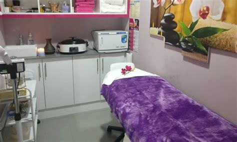 One 60 Min Or 90 Min Pamper Package At Grace Hair And Beauty Spa